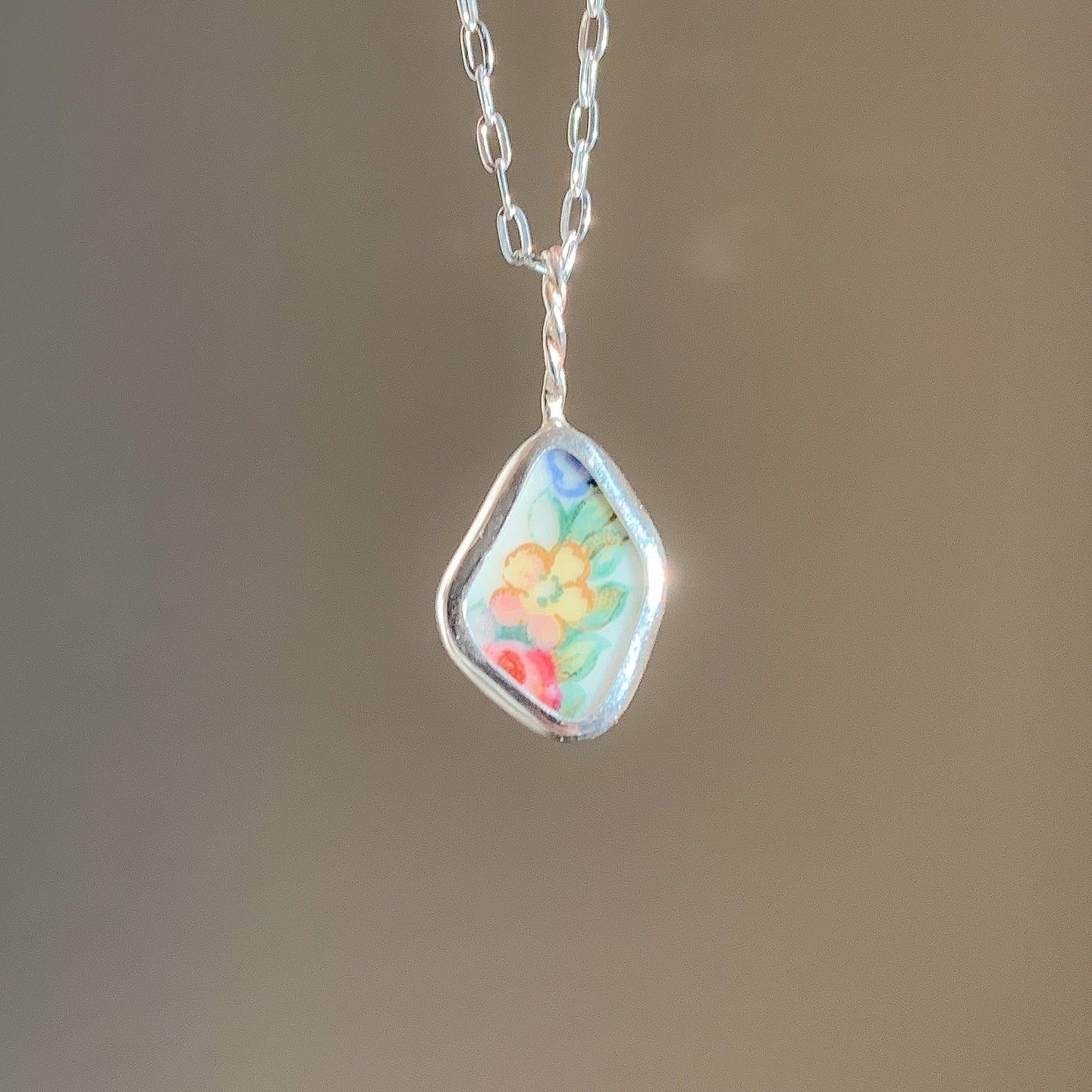 Luxury Geometric Floral Stainless Steel 18K Gold Plated Pendant Charm Bar for Cable Chain Necklace