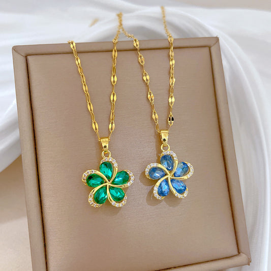 Sweet Minimalist Flower Rhinestone Titanium Steel Necklace for Unisex