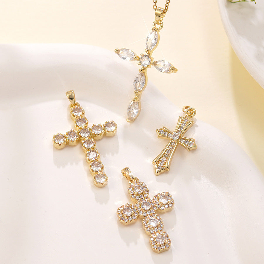 Collana da donna a croce in acciaio inossidabile di lusso con intarsio in zirconi cubici