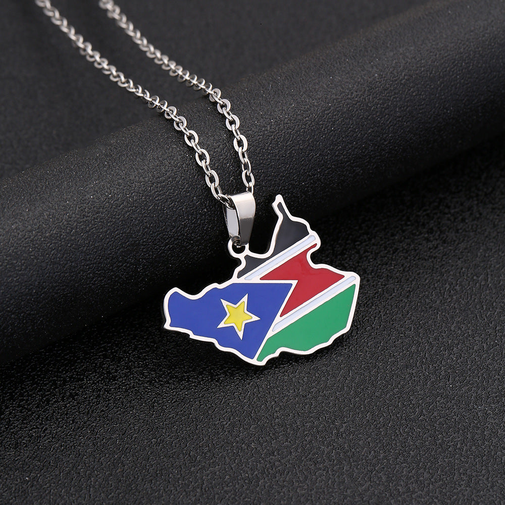 Collana con ciondolo geometrico in acciaio inossidabile con finitura placcata per donna e uomo, catena O alla moda casual per maglione