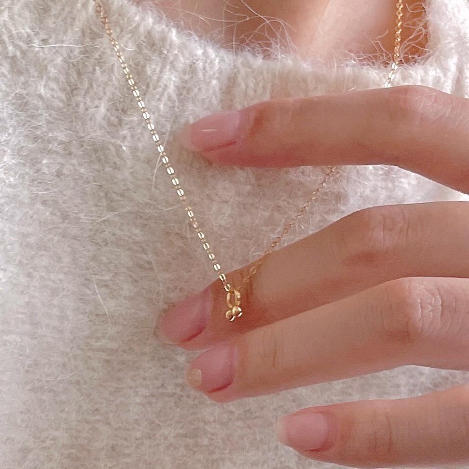 Collar de Plata de Ley 925 con Acabado Chapado, de Estilo Minimalista Geométrico y Forma de Caramelo