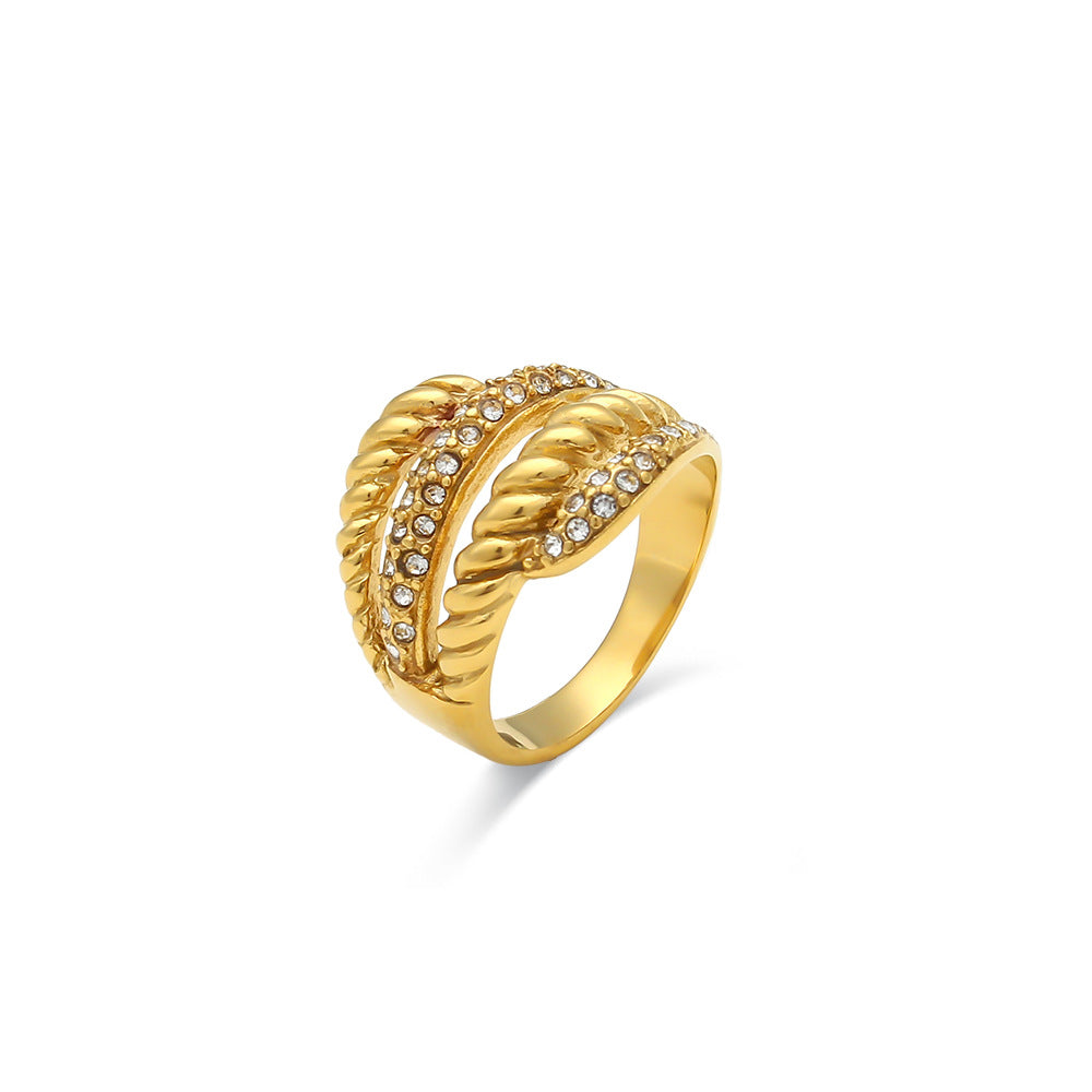 Anello geometrico minimalista alla moda in acciaio inossidabile placcato oro 18K con piuma accentuata da strass a quattro livelli