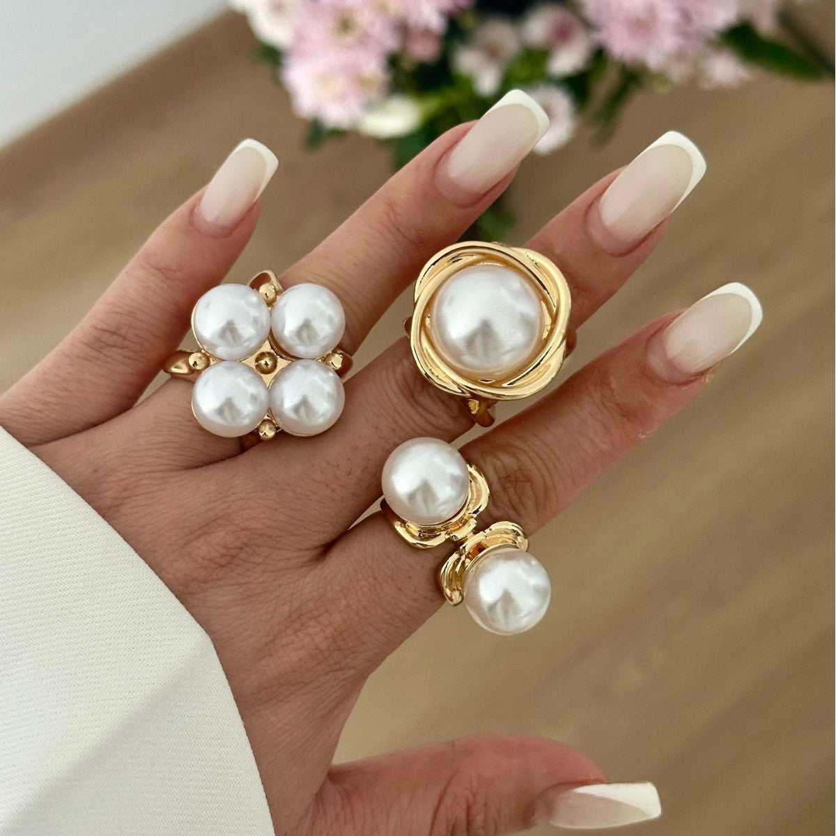 Set de Anillos de Aleación Barrocos Huecos con Perlas de Imitación Elegantes para Mujer