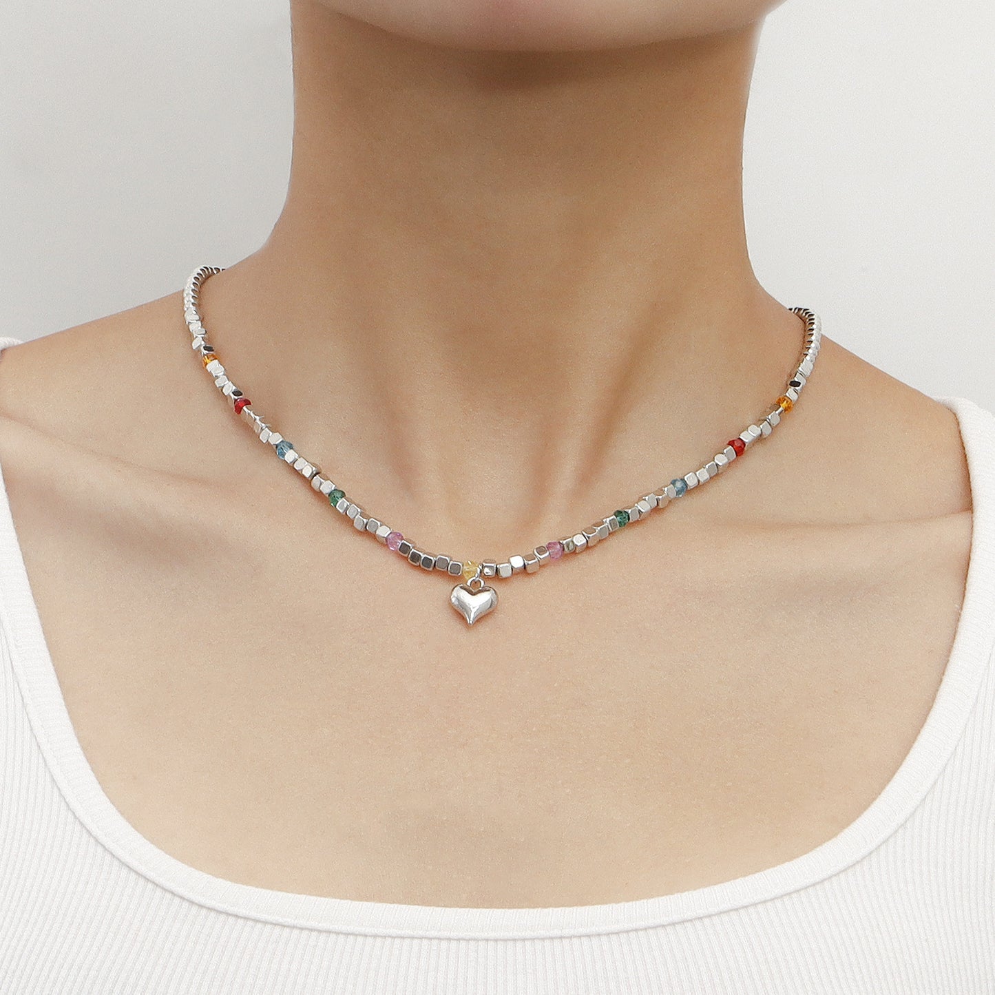 Minimalist Gray Beaded Handwoven Alloy Heart Pendant Necklace for Women with Plated Finish
