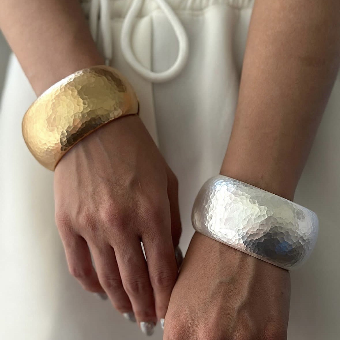 Bracciale da donna placcato in metallo con forme geometriche alla moda