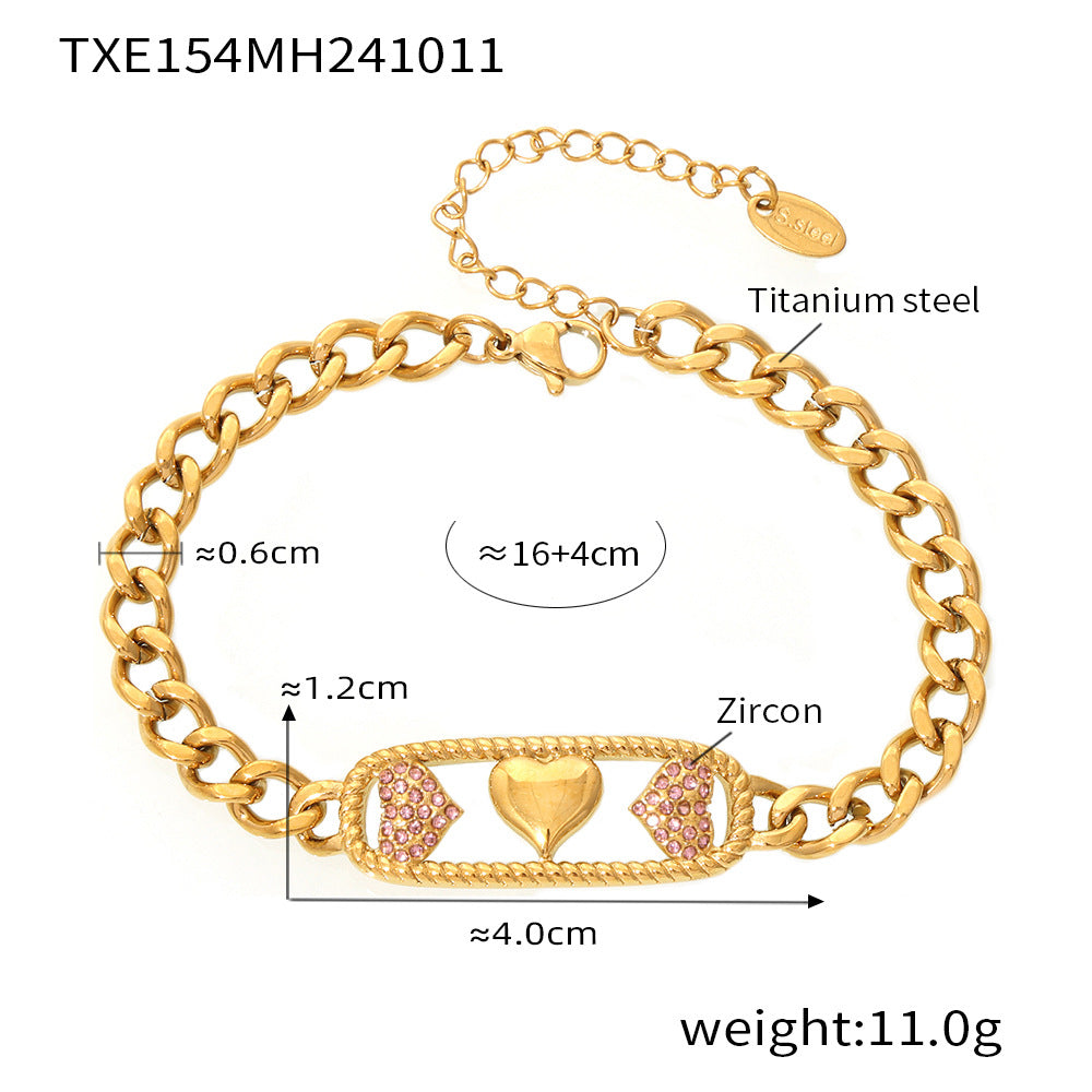 Collana con ciondolo romantico e minimalista in acciaio inossidabile con tre ciondoli a cuore vuoto placcati in oro 18 carati su catena cubana da donna