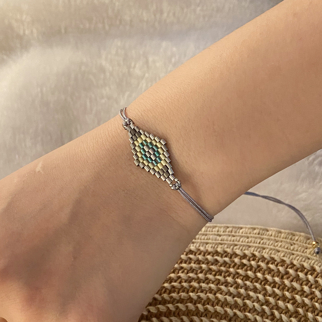 Bohemian Beaded Braided Bracelet for Women with Rhombus Shape and Geometric Pattern