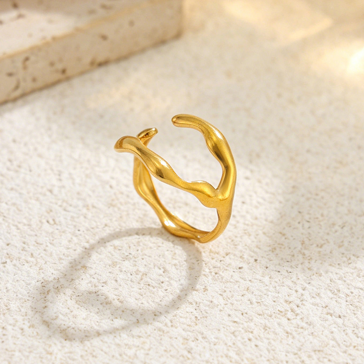 Luxury Plated Stainless Steel Heart Star Rhinestone Ring for Women