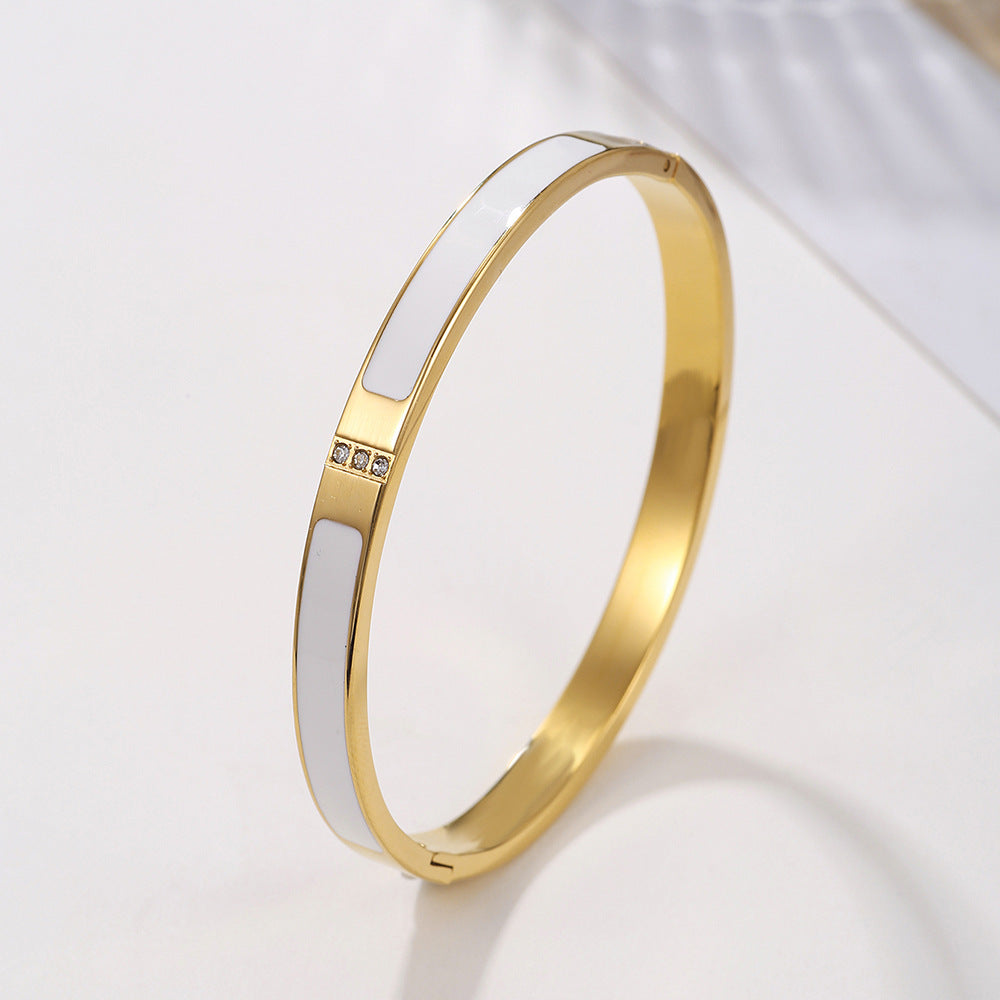 Minimalist Luxury Round Geometric Drip Oil Titanium Steel Bracelet with Three Rhinestones for Women