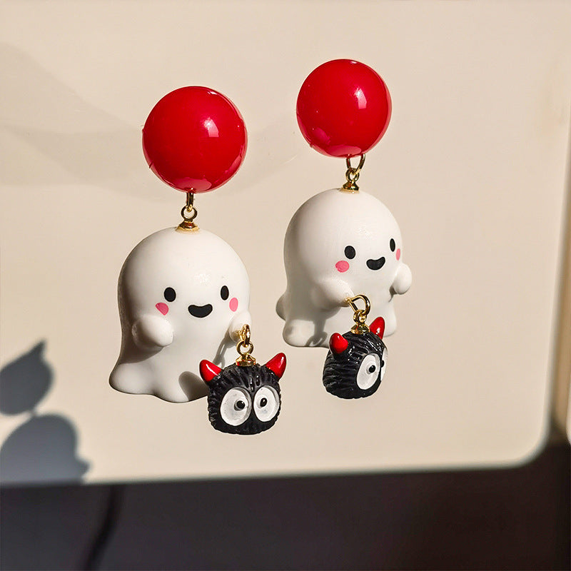 Lindos pendientes de resina con forma de fantasma para mujer con diseño de personaje de dibujos animados en estilo estético dulce