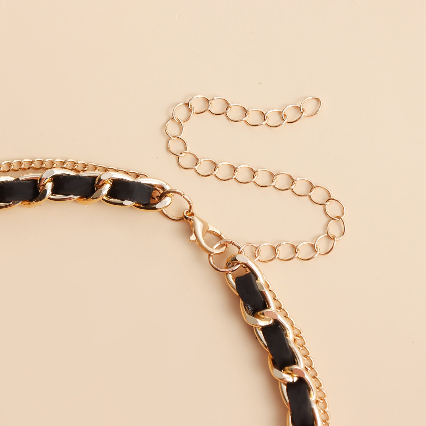 Sweet and Edgy Cross and Butterfly Pendant Alloy Choker Necklace for Women with Plated Finish