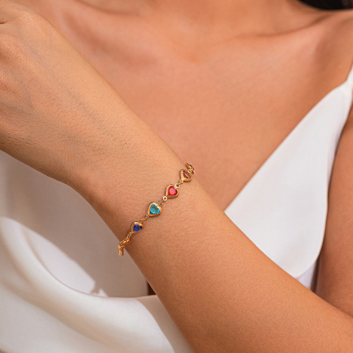 Collana Pendente Vintage a Cuore con Strass e Design Geometrico da Donna