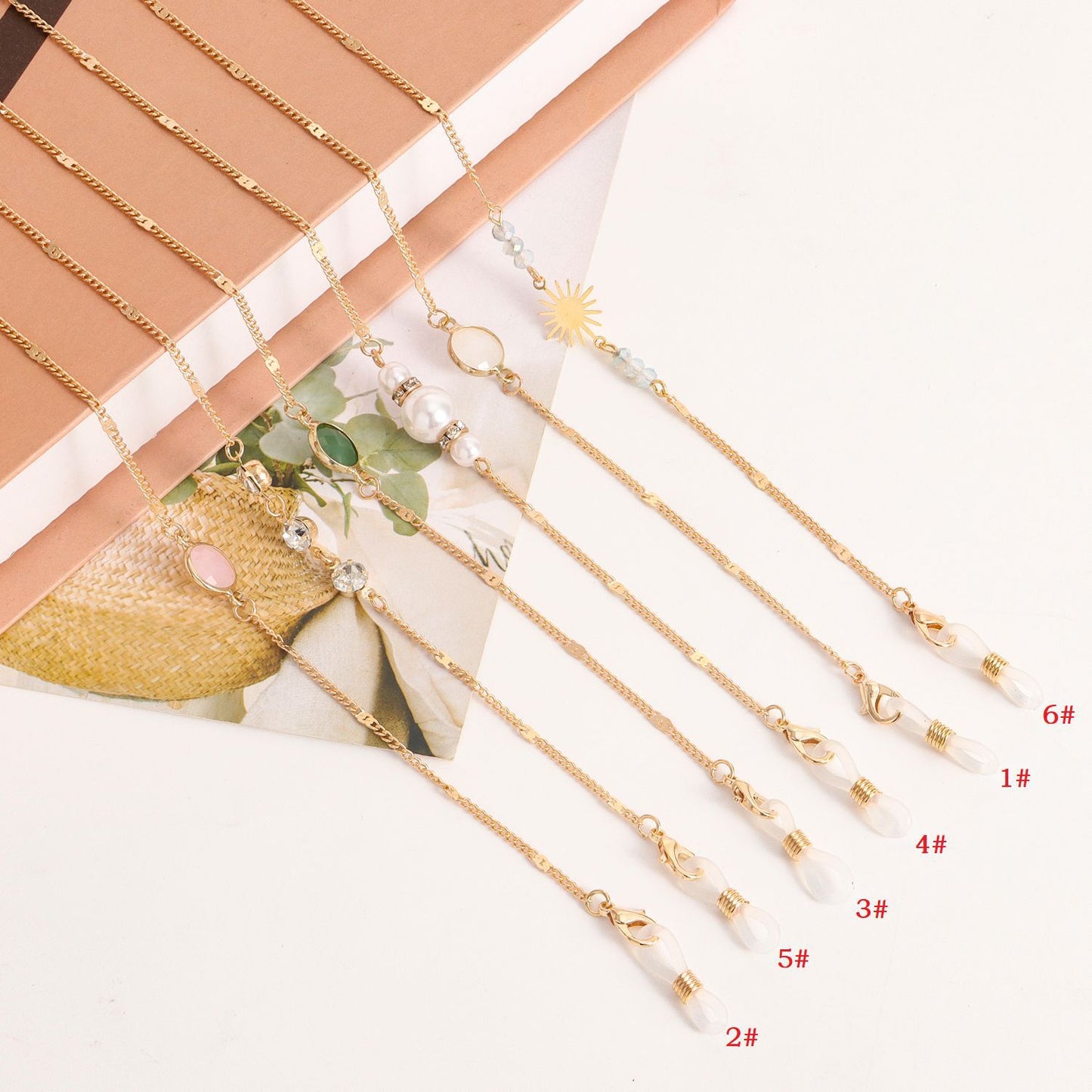 Colorful Imitation Pearl and Cubic Zirconia Inlaid Alloy Mask and Eyeglass Chain