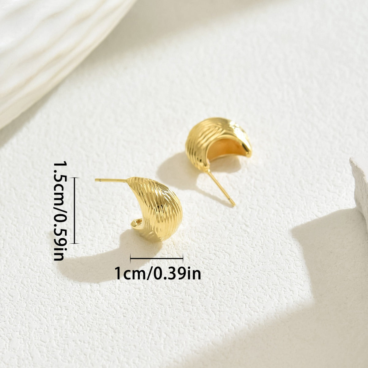 Pendientes minimalistas de tuerca de metal doblado con diseño geométrico para mujer, con revestimiento de cobre y postes de acero inoxidable