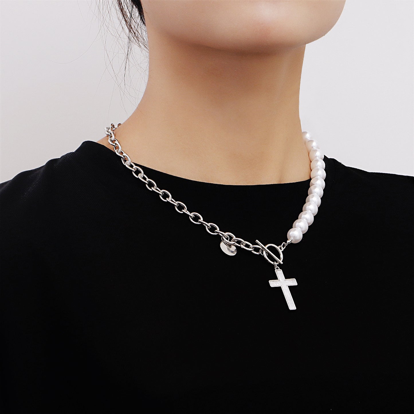 Geometric Cross Pendant Necklace with Mother-of-Pearl Inlay and Gold-Plated Alloy Chain for Women