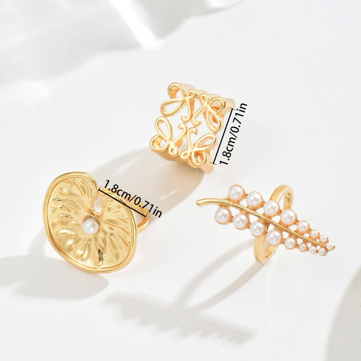 Juego de Anillos de Aleación de Zinc Geométricos Irregulares Minimalistas para Mujer con Incrustaciones de Perlas y Patrón de Puntos Circulares