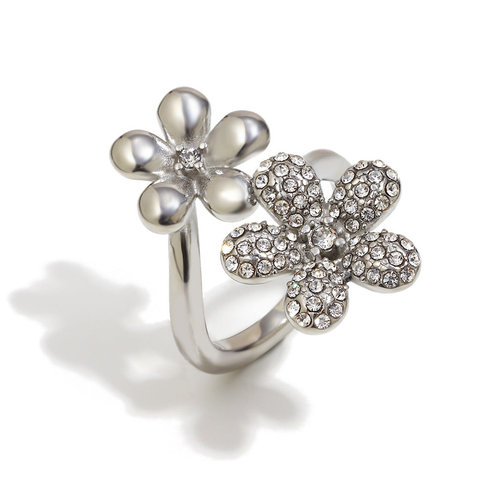 Minimalist Floral Stainless Steel Plated 18K Gold Zirconia Ring for Women