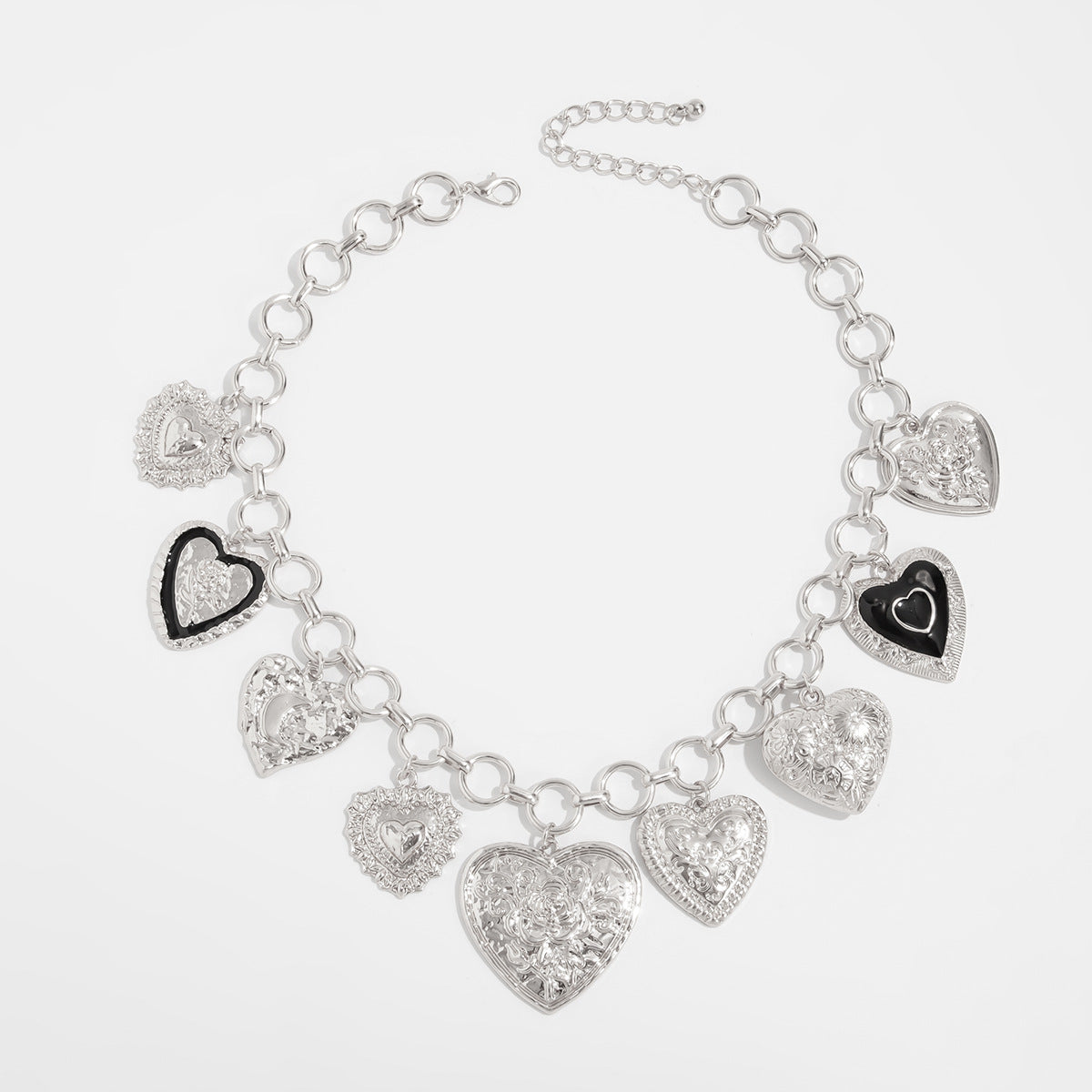 Collar con colgante de aleación en forma de corazón, dulce y atrevido, con detalle de borla para mujer