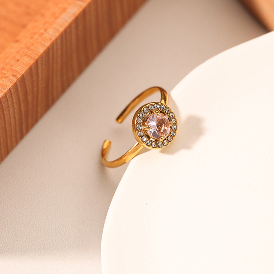 Anello Minimalista Geometrico Rotondo in Acciaio Inossidabile con Intarsio di Zircone Rosa e Placcatura in Oro 18K Sottovuoto per Donna