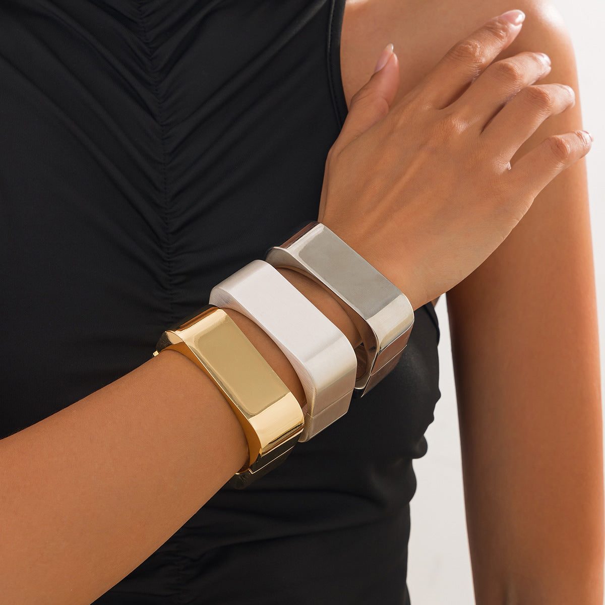 Fashion Geometric Square Plated Zinc Alloy Wide Cuff Bracelet Set