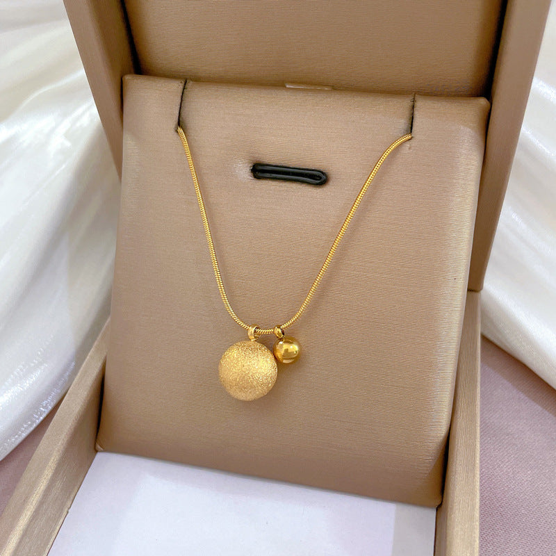 Collar minimalista de titanio y acero con colgante de doble esfera geométrica para mujer y hombre con baño de oro y estilo de cadena con medallón