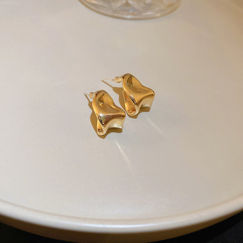 Orecchini da Donna a Cerchio Geometrico in Metallo e a Perno a Cuore, Stile Vintage con Finitura Placcata
