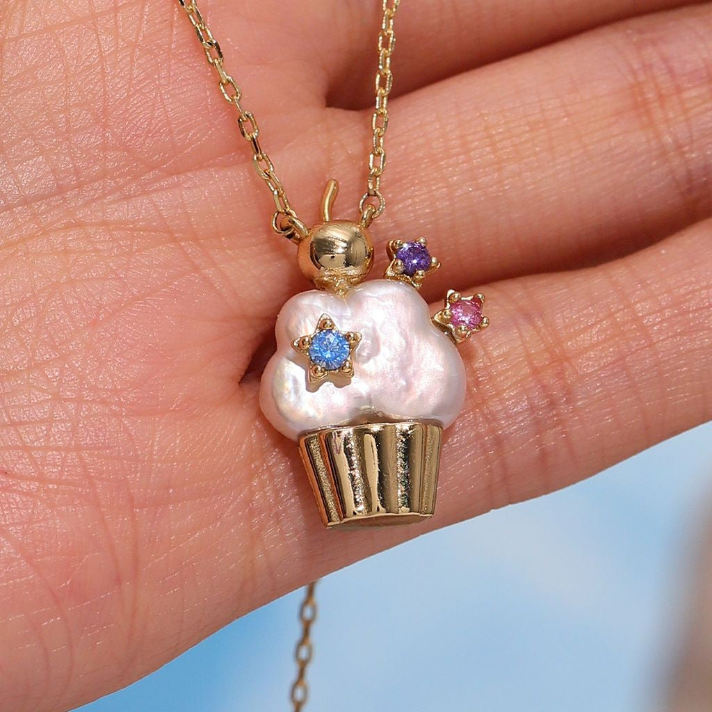 Cute Ice Cream Shaped Geometric Pendant Necklace for Women with Plated Copper Chain and Fresh Sweet Style