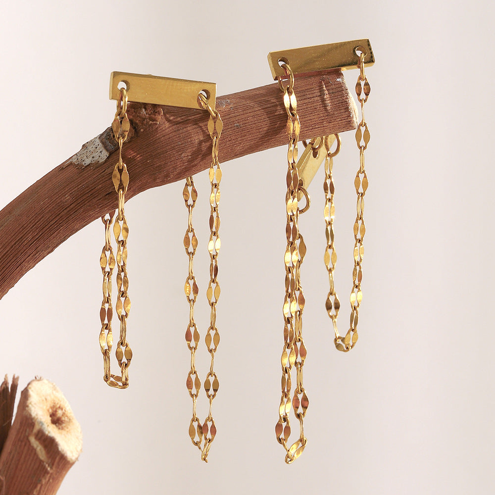 Orecchini minimalisti in acciaio inossidabile a forma di labbra con placcatura in oro 18K e nappe pendenti da donna