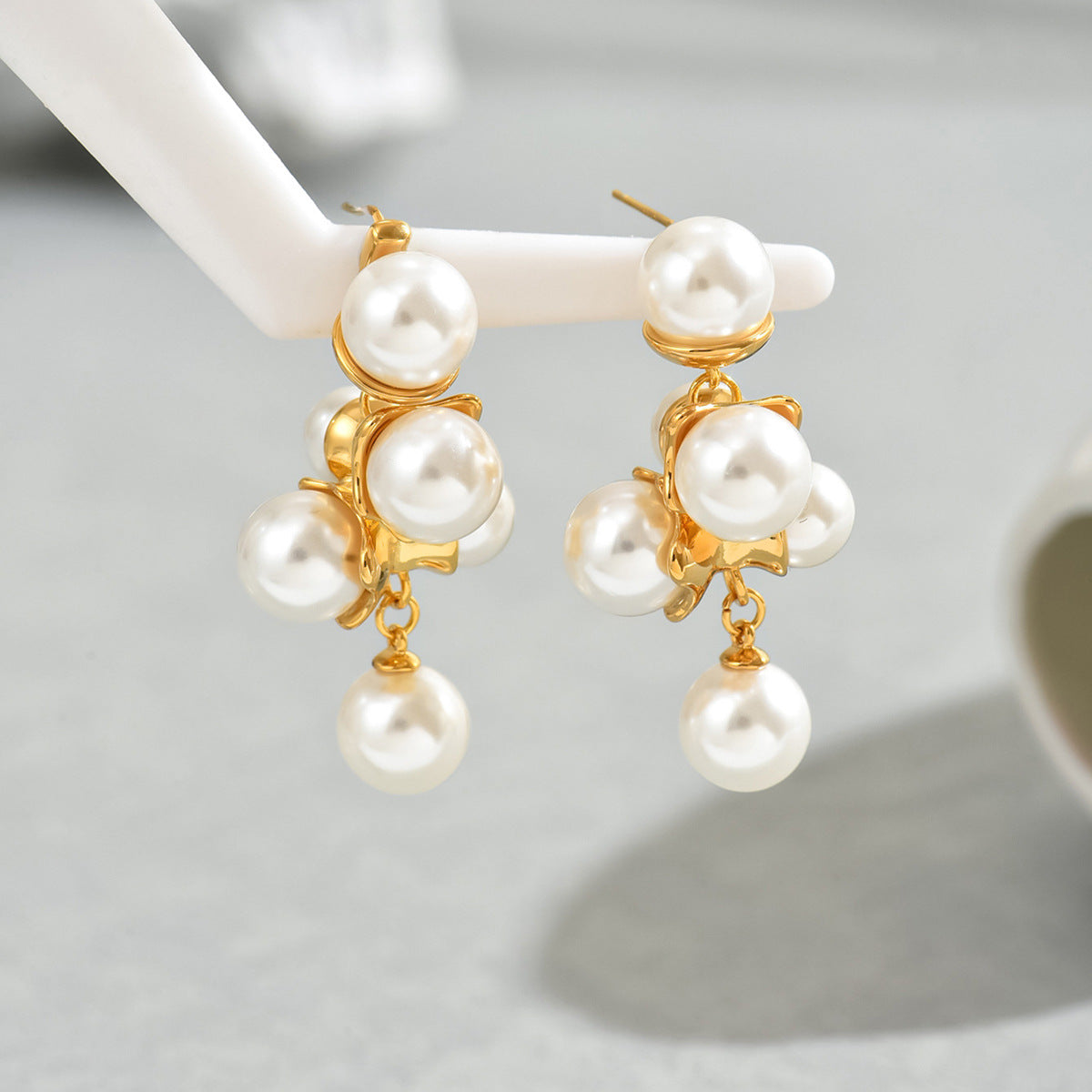 Pendientes de Cobre con Perlas y Diseño Geométrico de Estilo Vintage Francés para Mujer con Postes de Acero Inoxidable
