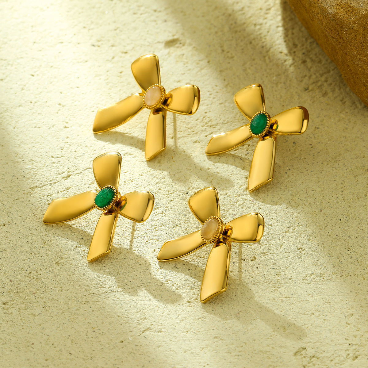 Orecchini Vintage a Fiocco in Acciaio Inossidabile con Placcatura in Oro 18K e Intarsio in Pietra Naturale da Donna