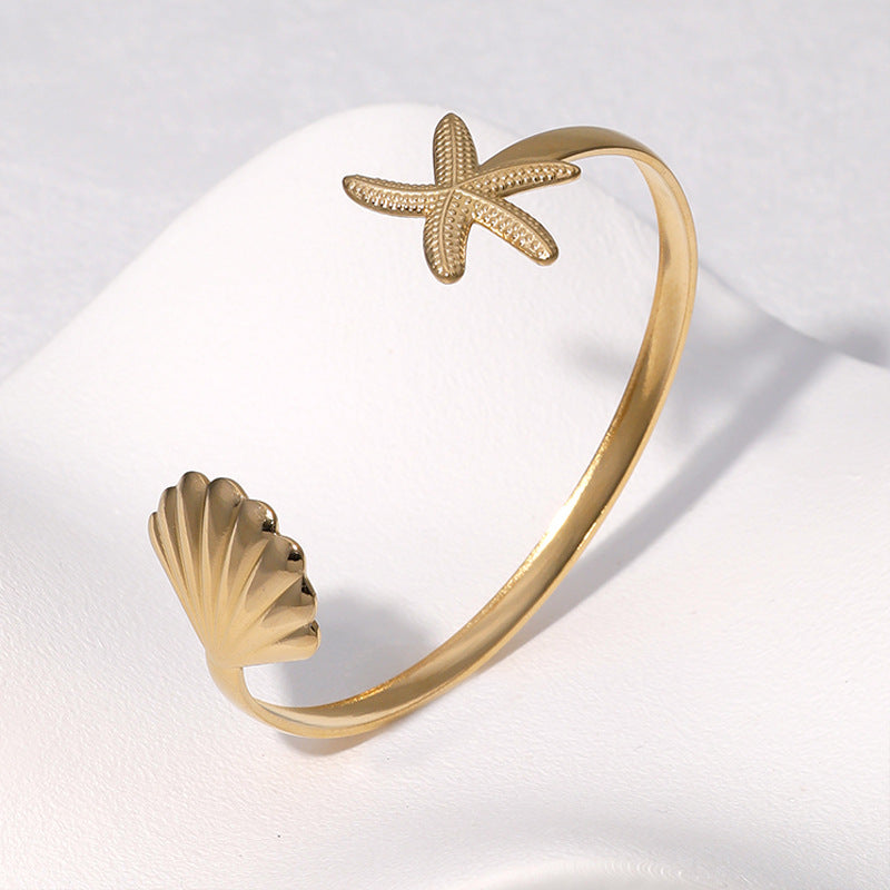 Minimalist 18K Gold Plated Stainless Steel Starfish Bracelet for Women