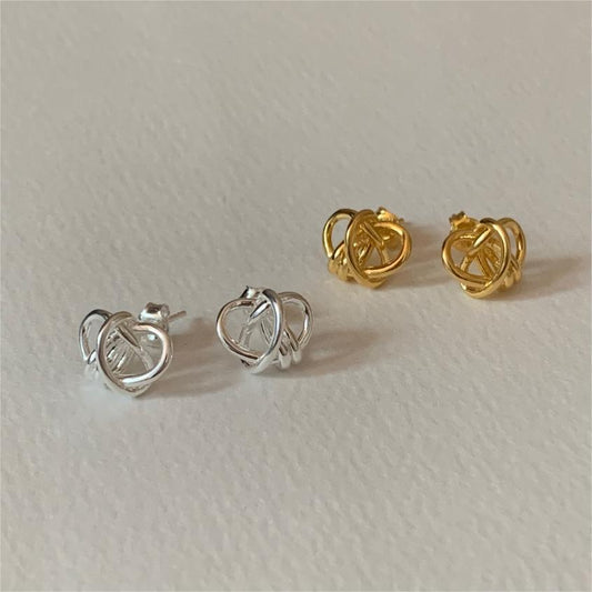 Minimalist Sweet 925 Sterling Silver Plated Geometric Letter Knot Stud Earrings