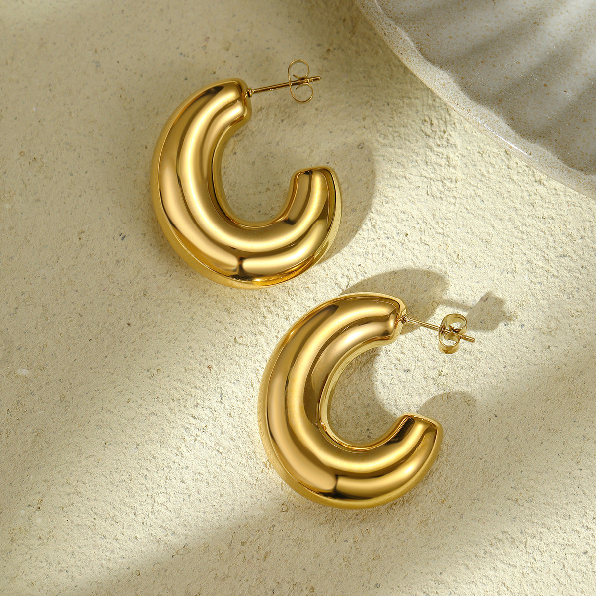 Orecchini geometrici a triangolo in acciaio inossidabile con placcatura in oro 18 carati da donna
