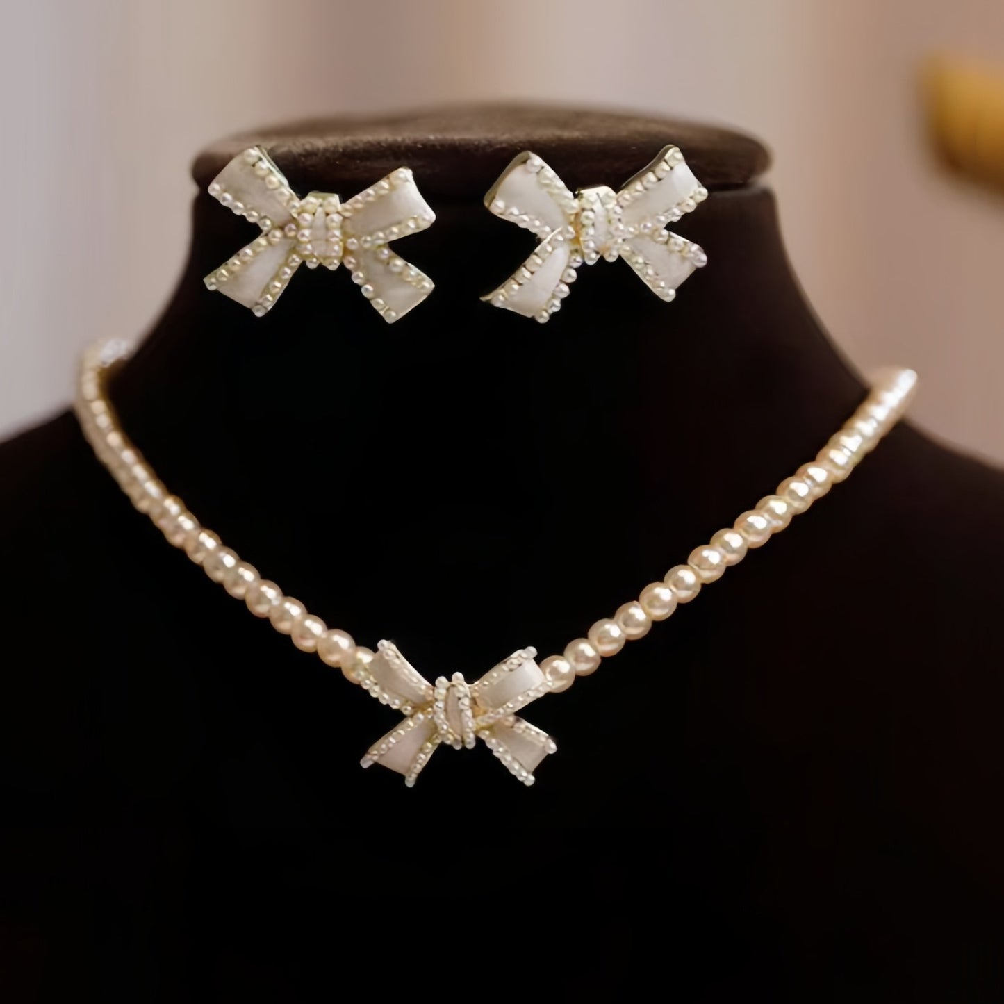 Collar de aleación chapado con diseño de perla de dibujos animados para niños