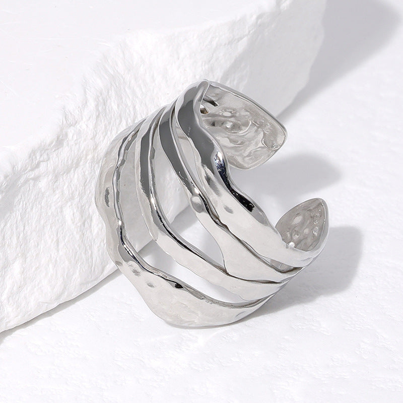 Anello geometrico irregolare minimalista in acciaio inossidabile con placcatura in oro 18 carati per donna Anello alla moda regolabile in acciaio al titanio