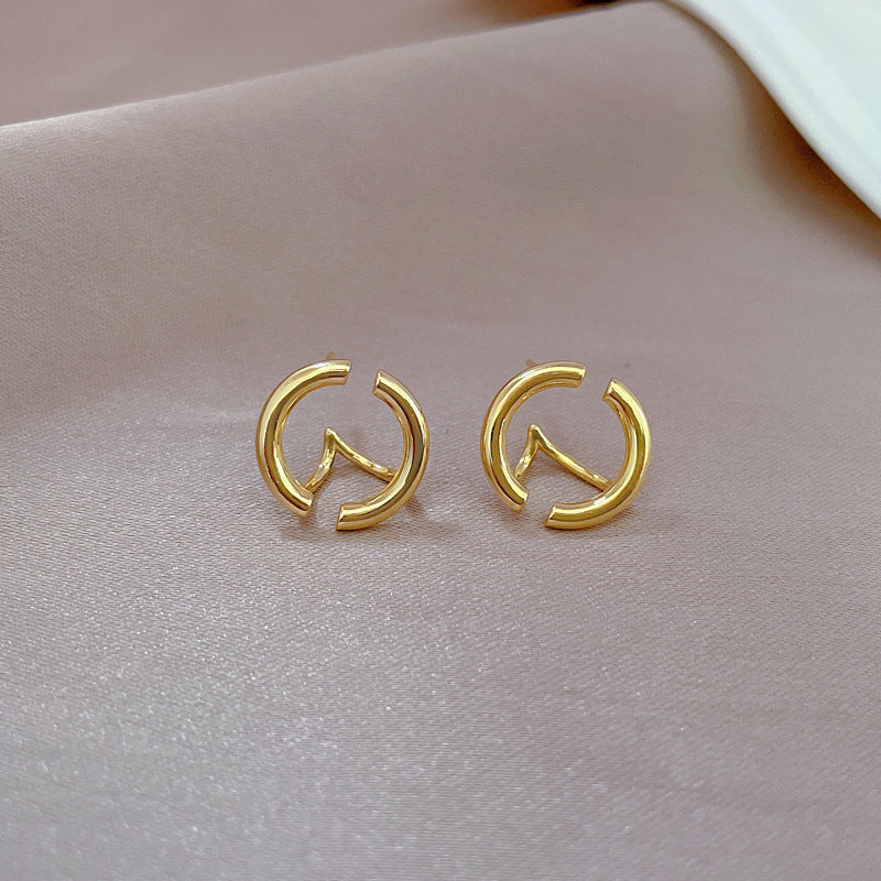 Pendientes colgantes geométricos elegantes para mujer con incrustaciones de diamantes de imitación y base de cobre chapado en oro