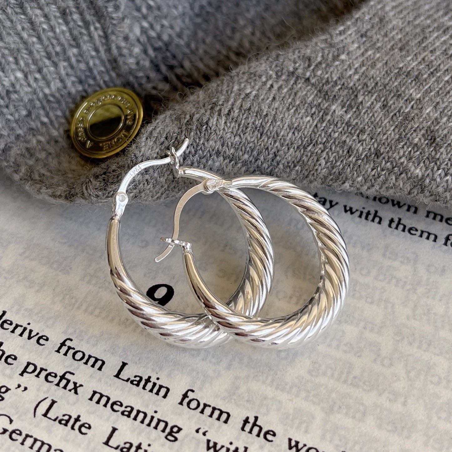 Orecchini a Onda Minimalisti in Argento Sterling 925 Placcato per Donna
