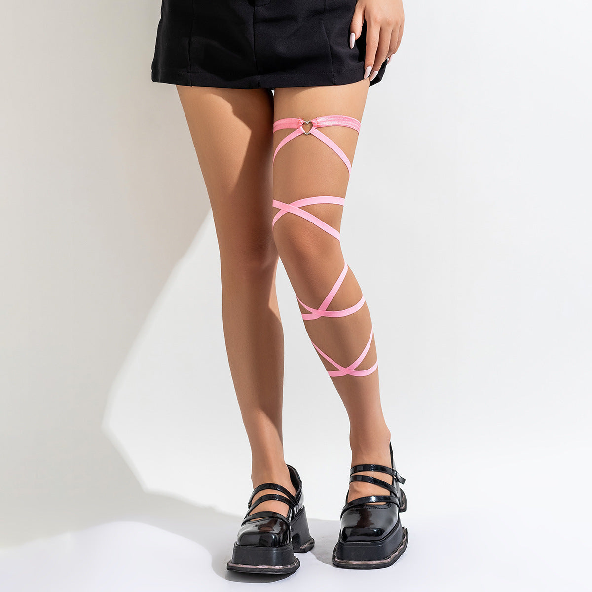 Sweet Streetwear Geometric Heart Elastic Leg Chain for Women