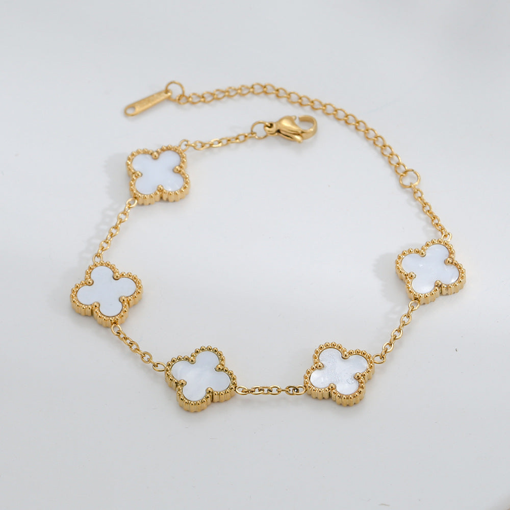 Minimalist Clover-Shaped Titanium Steel Bracelet with Plated Finish for Women, Hypoallergenic and Fade-Resistant Luxury Accessory