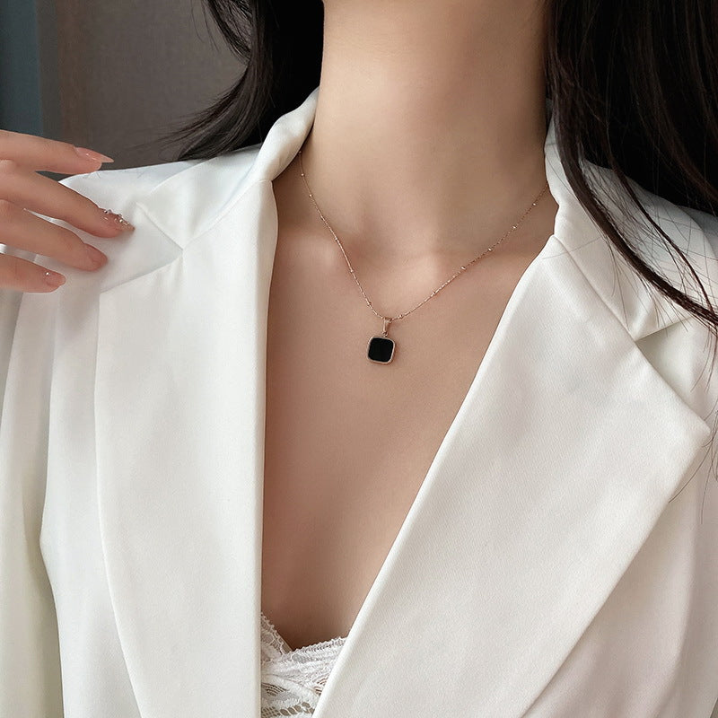 Minimalist Geometric Pendant Necklace for Women in Titanium Steel with Real Gold Plating, Wavy Chain Design for Clavicle Styling