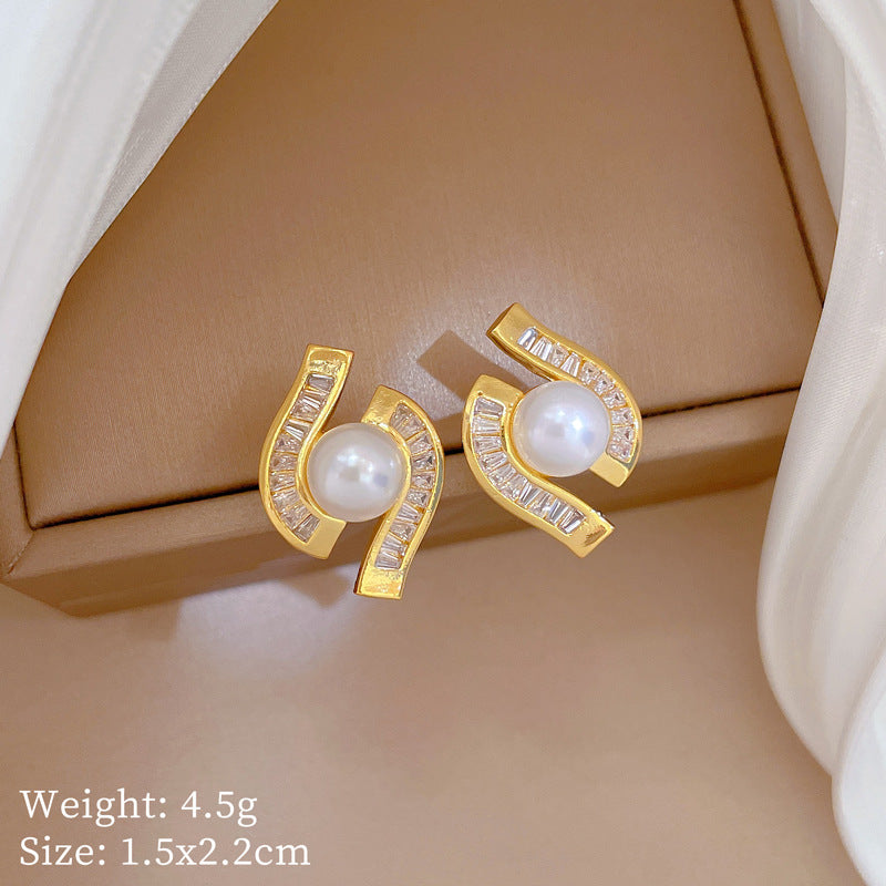 Geometric Stud Earrings for Women with Plated Copper Design, Elegant Long Tassel Drop Earrings, Sweet Style Jewelry