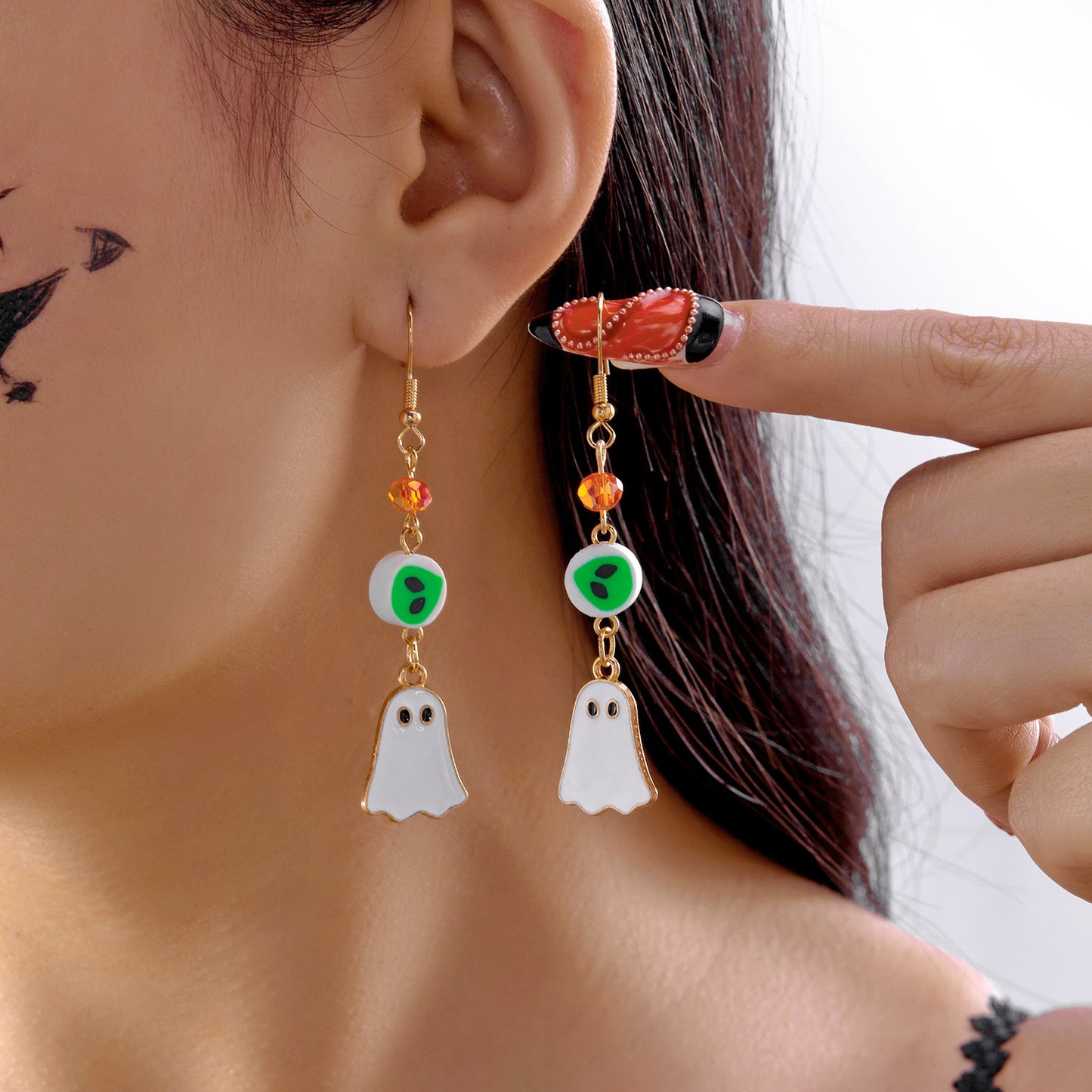Orecchini acrilici a tema Halloween con zucca, pipistrello e teschio con intarsio in strass e base in lega placcata oro, unisex