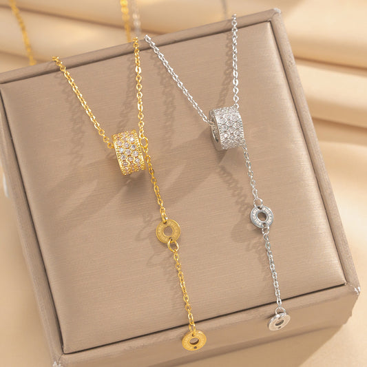Minimalist Luxury Geometric Letter Titanium Steel Necklace with 18K Gold Plated Copper and Zircon Pendant for Women