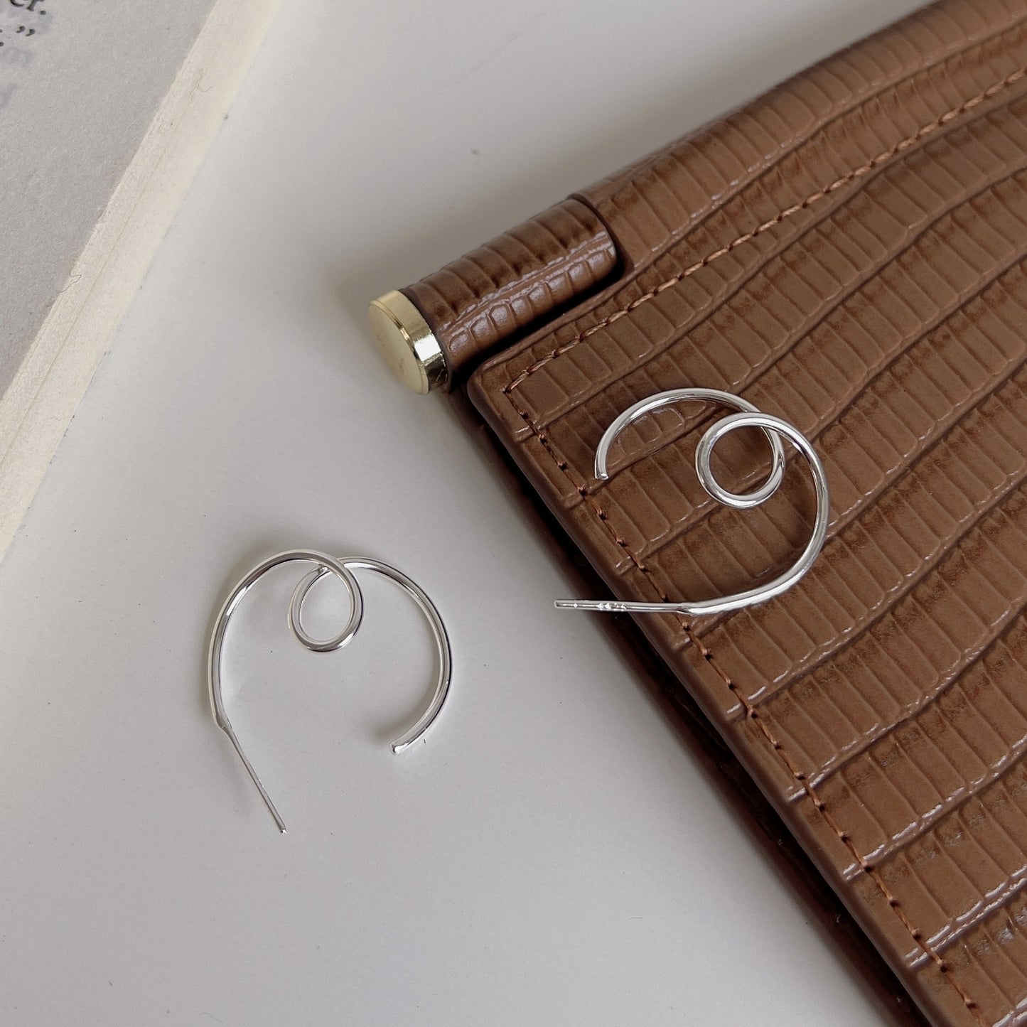Minimalist 925 Sterling Silver Plated Wave Hoop Earrings for Women