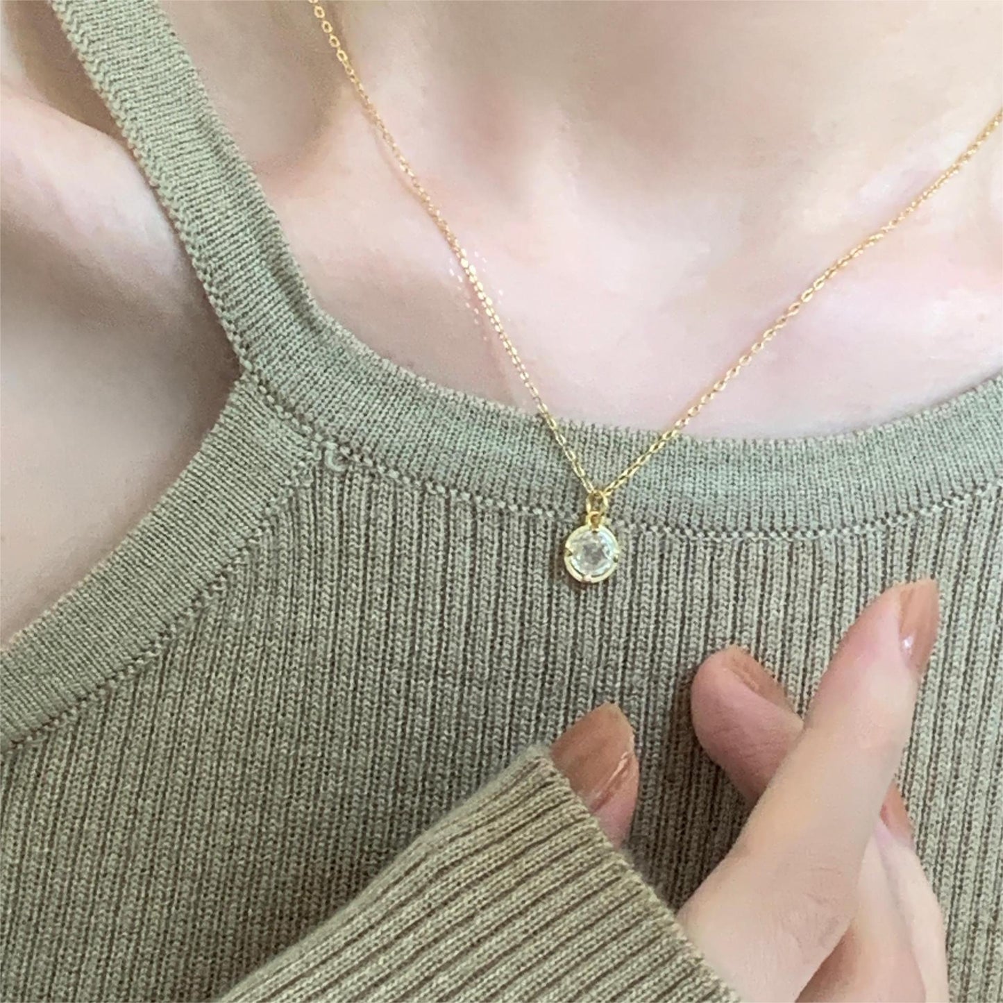 Collana Minimalista con Faccina Sorridente in Argento Sterling 925 con Intarsi di Strass su Catena Snake da Donna