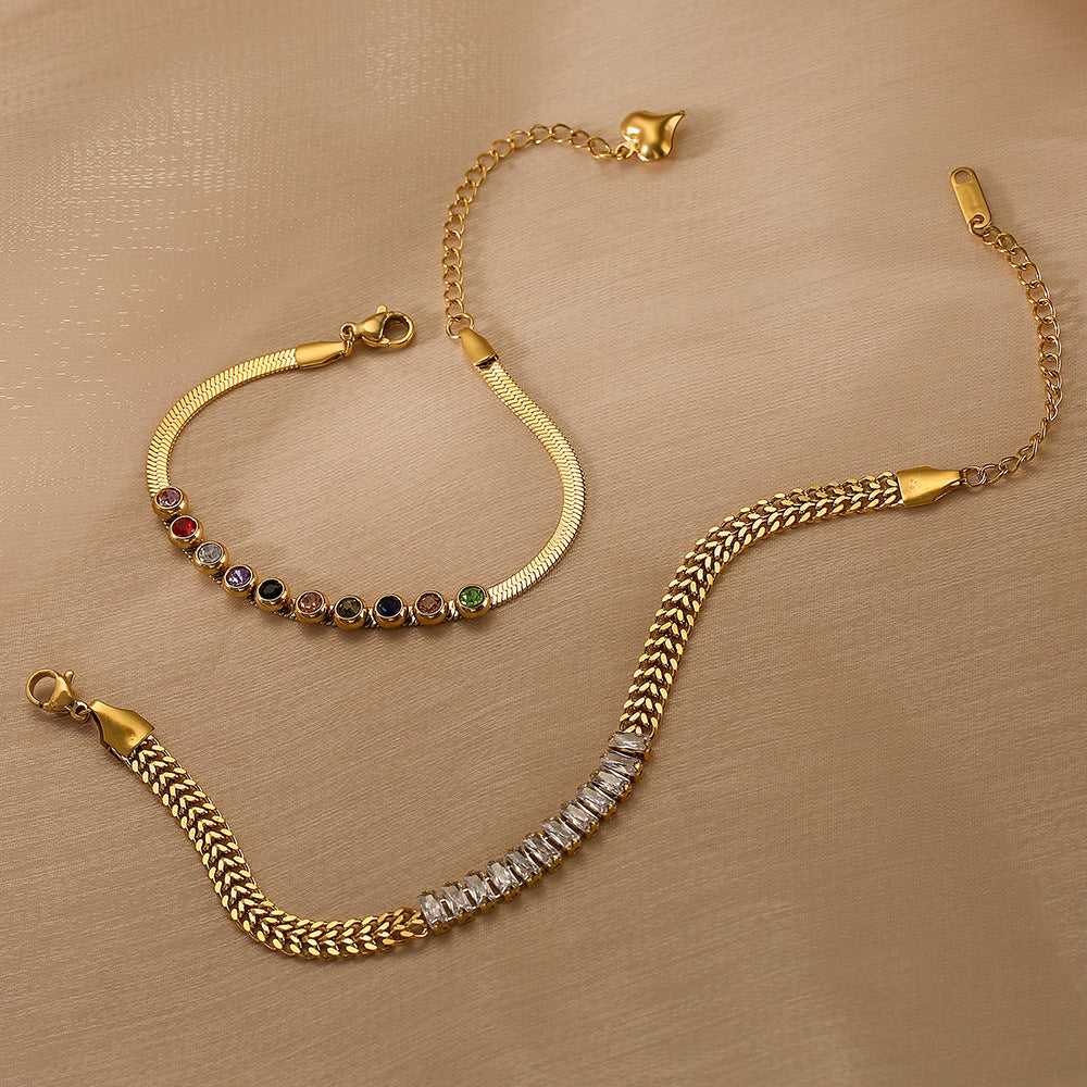 Bracciale minimalista in acciaio al titanio con forme geometriche e strass per donne, accessorio elegante per tutti i giorni