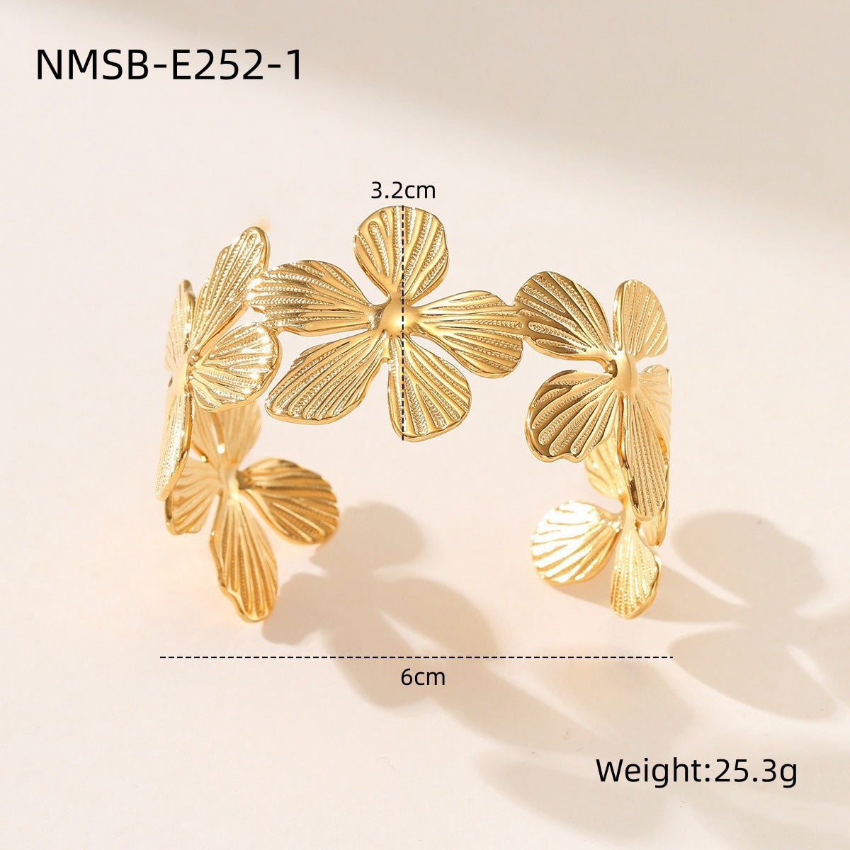 Bracciale da donna in acciaio inossidabile geometrico alla moda con placcatura in oro 18K