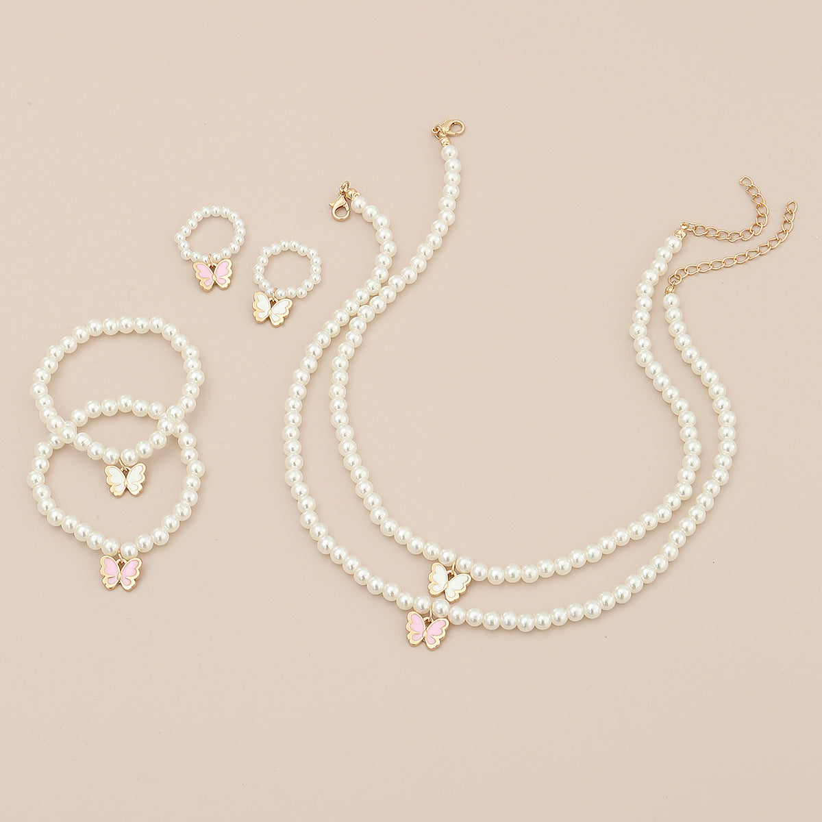 Set di collana con ciondolo a farfalla minimalista per bambini con ciondolo a farfalla in lega e catena di perle
