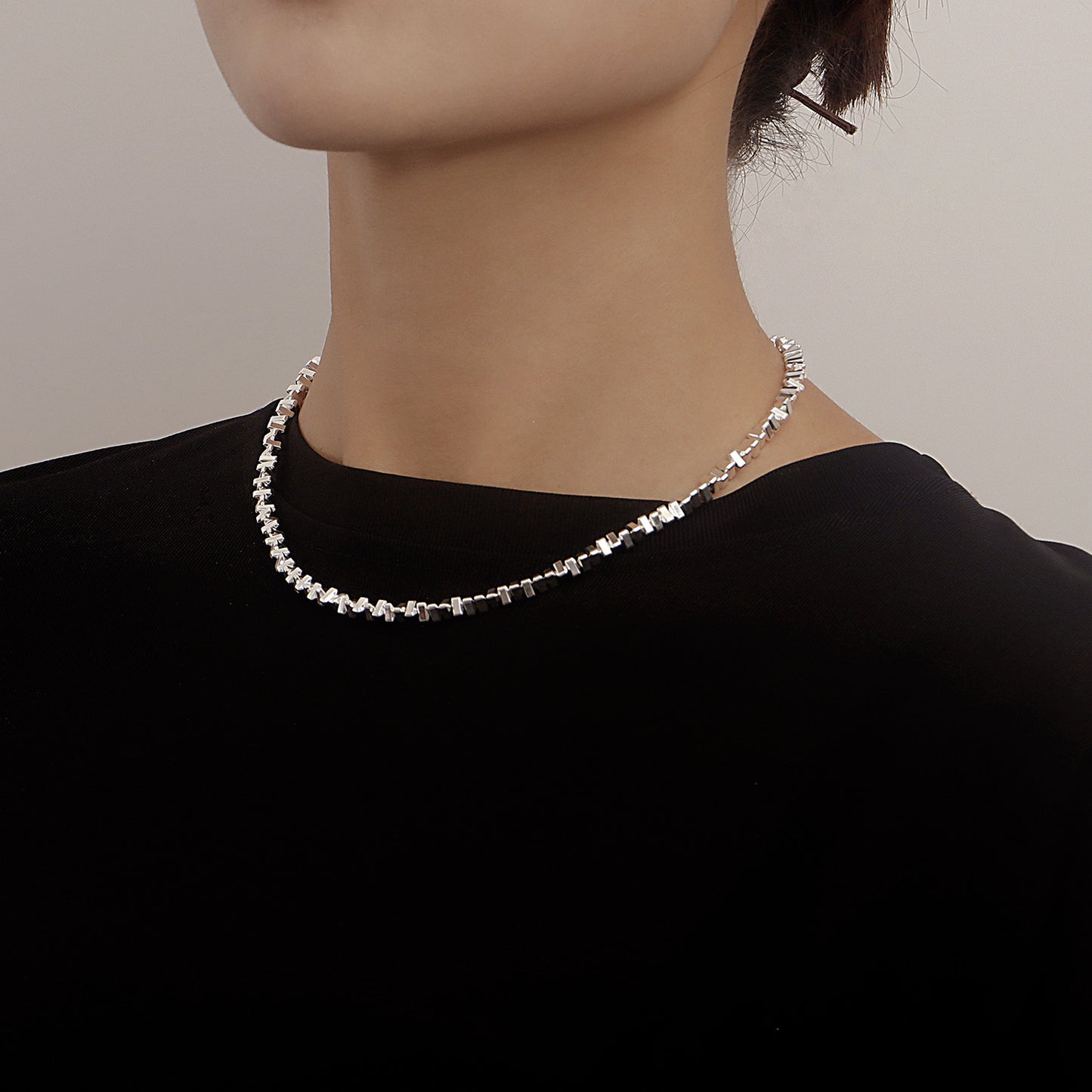 Geometric Triangle Pendant Necklace for Women Alloy Plated Clavicle Chain with Fashion Casual Style