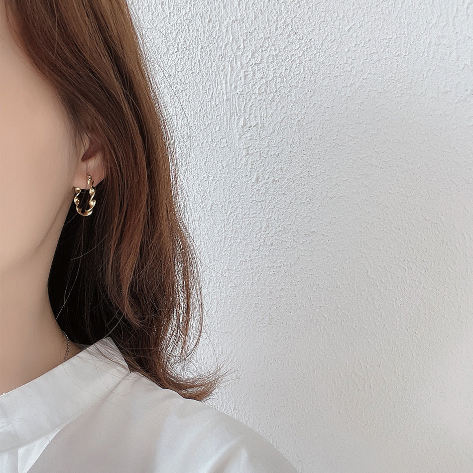 925 Sterling Silver Plated Floral Round Geometric Earrings